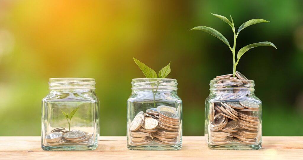 Seguros de ahorro en Málaga y Guadalhorce - Capilla Seguros